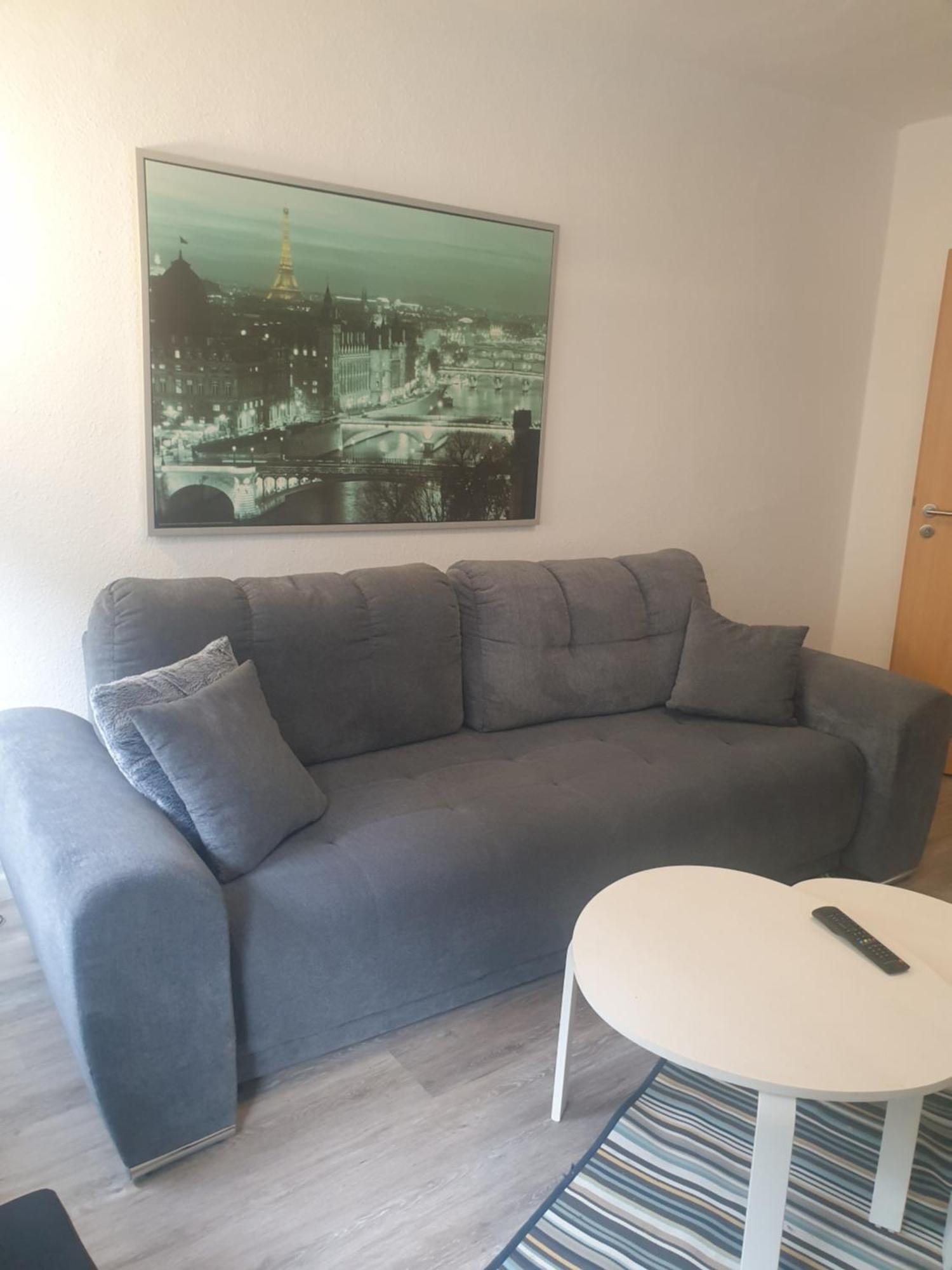 Kleine, Ruhige Wohnung In Γκελσενκίρτσεν Εξωτερικό φωτογραφία